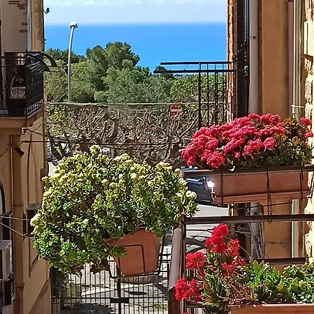 B&B Le 4 Stagioni Sul Viale, Belvedere Di Agrigento Exterior photo