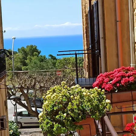 B&B Le 4 Stagioni Sul Viale, Belvedere Di Agrigento Exterior photo
